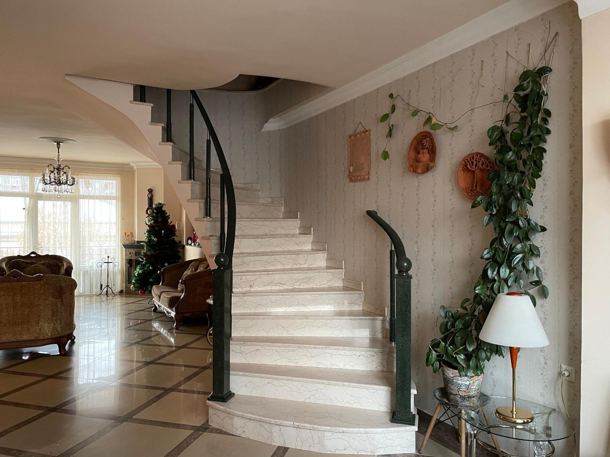 Bright And Modern 4Br Apartment - Center Of Erivan Exterior foto