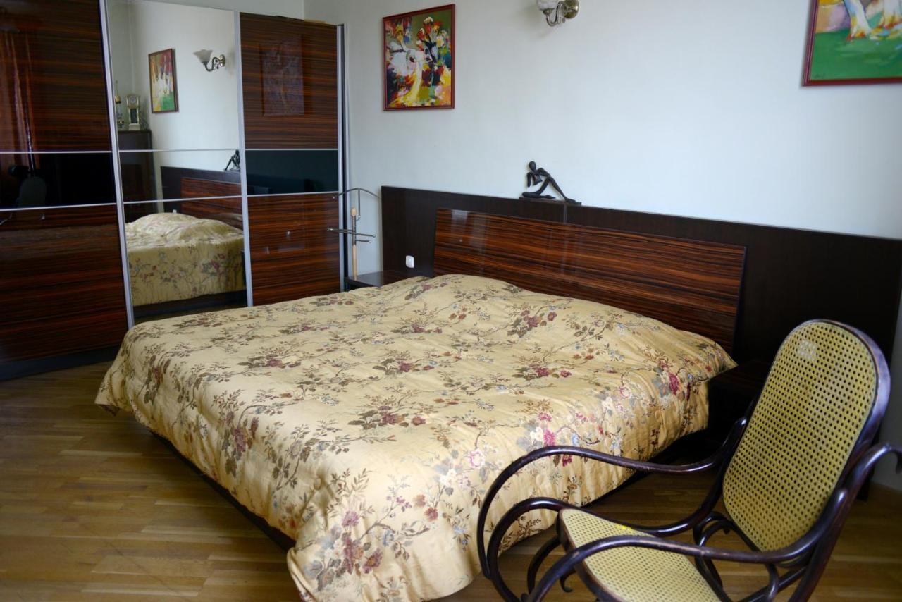 Bright And Modern 4Br Apartment - Center Of Erivan Exterior foto